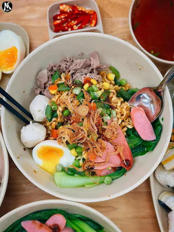 Bún Thái Hải Sản - Mì Trộn Lòng Đào Vũng Tàu - ảnh 2