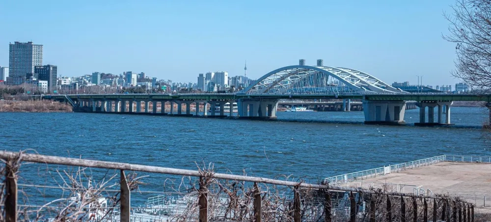 Seoul (서울)